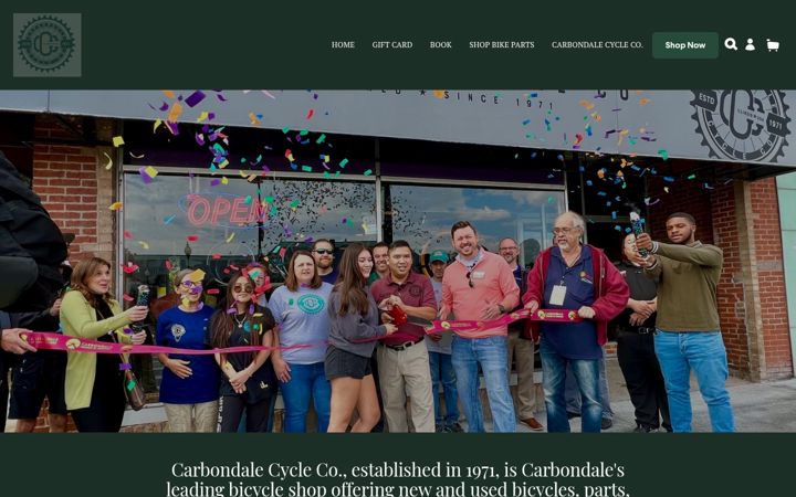 Screenshot of carbondalecycles.square.site