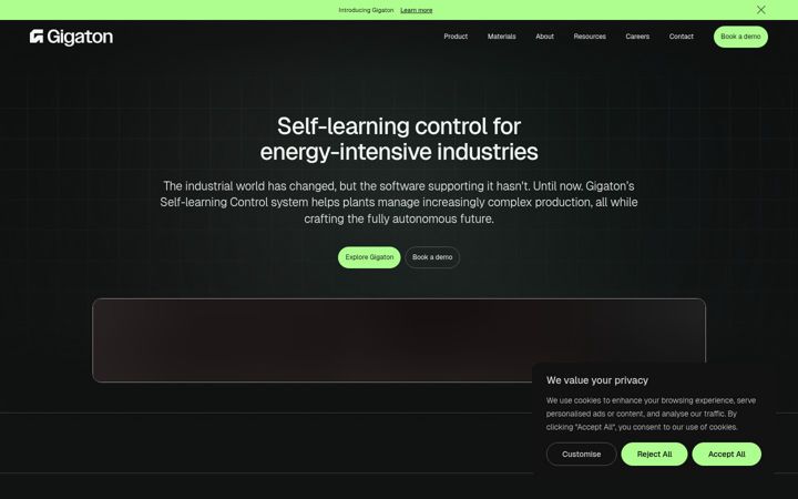 Screenshot of carbonre.com