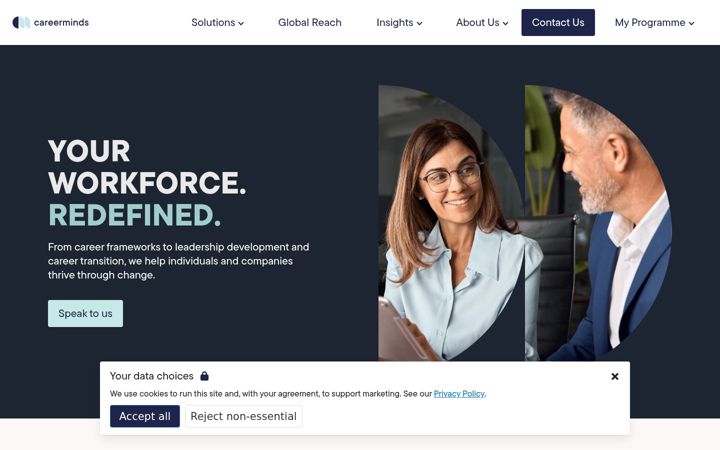 Screenshot of careerminds.co.uk