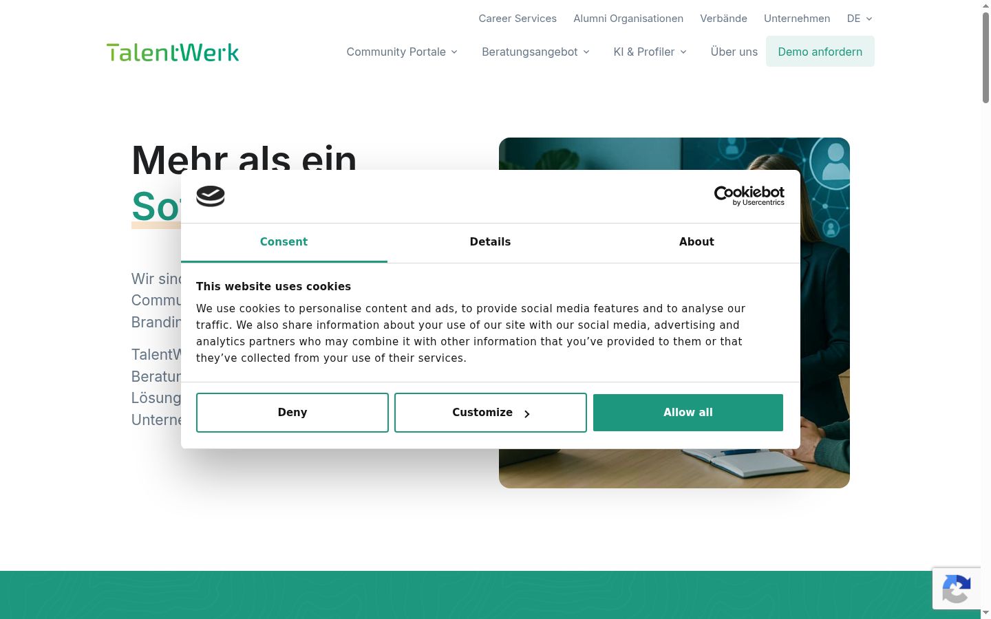 Screenshot of the consent banner shown before any interaction
