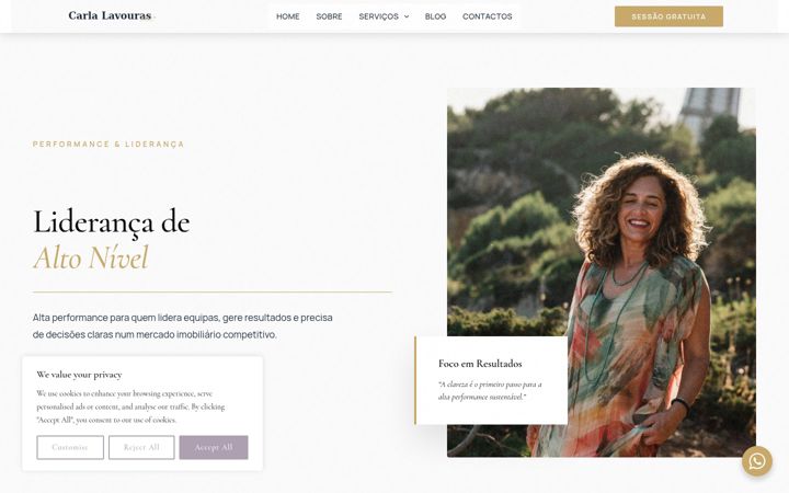 Screenshot of carlalavourascoach.com