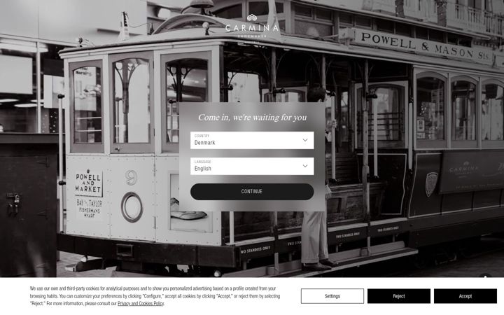 Screenshot of carminashoemaker.com