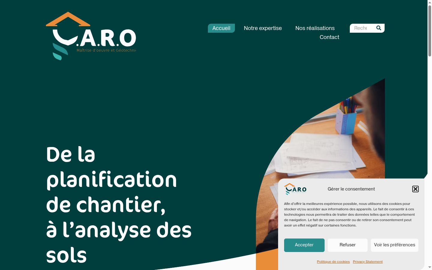 Screenshot of the consent banner shown before any interaction