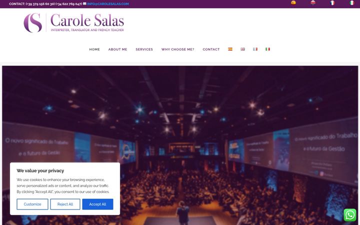 Screenshot of carolesalas.com