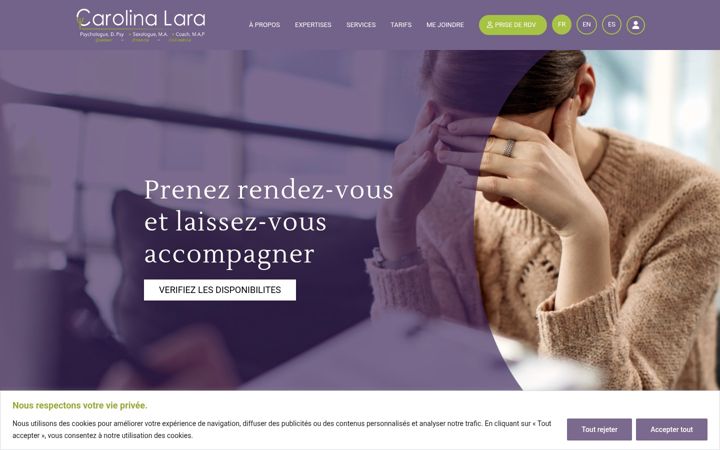 Screenshot of carolinalara.co