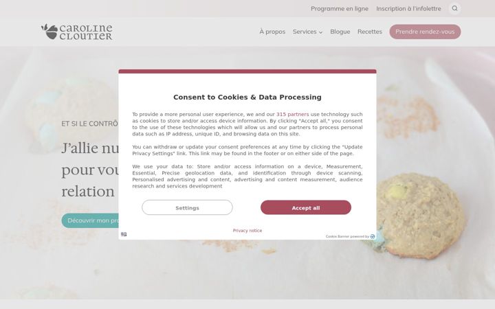 Screenshot of carolinecloutiernutrition.com