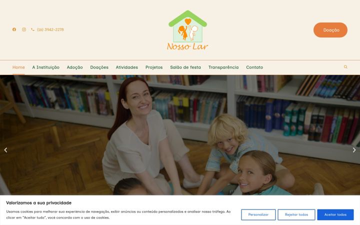 Captură de ecran a casaabrigonossolar.com.br