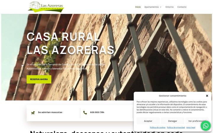 Screenshot of casarurallasazoreras.com