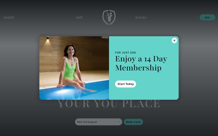 Screenshot of castleroyle.com