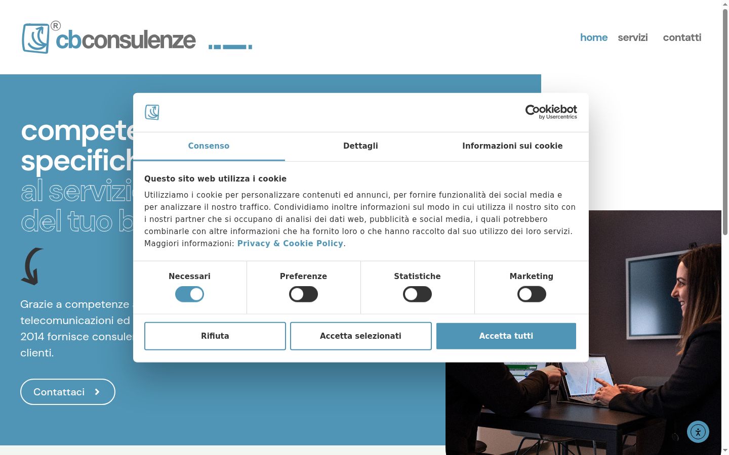 Posnetek zaslona pasice za privolitev, prikazane pred kakršno koli interakcijo