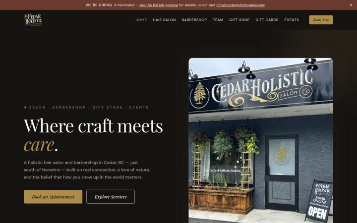 Screenshot of cedarholisticsalon.com
