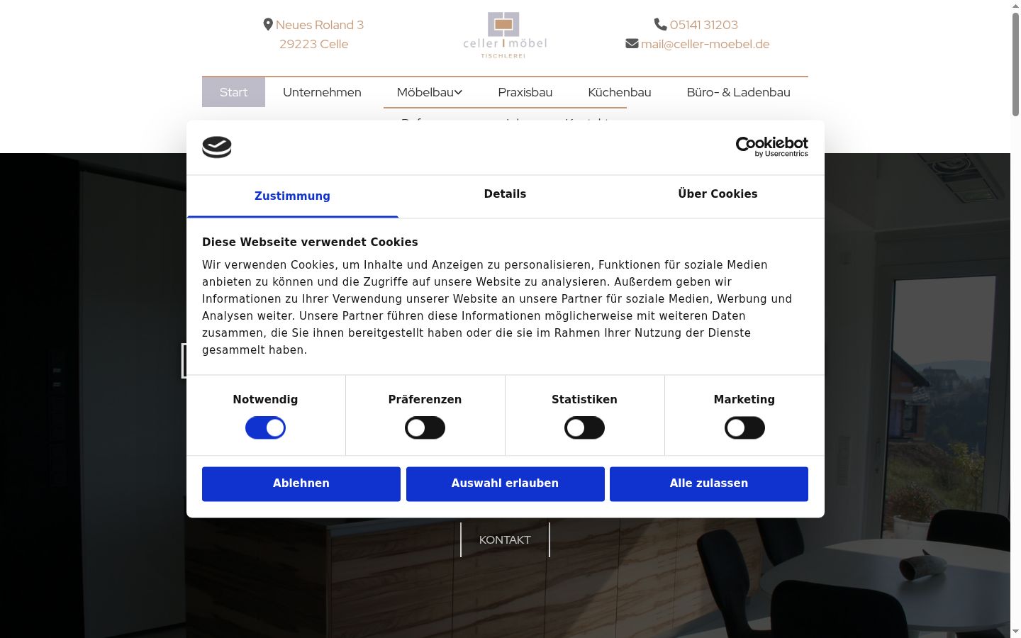Captura de ecrã do banner de consentimento apresentado antes de qualquer interação