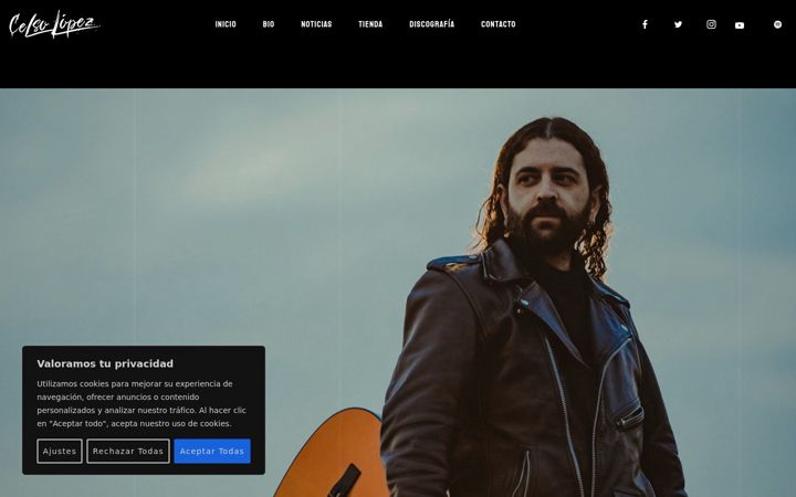 Screenshot of celsolopez.com