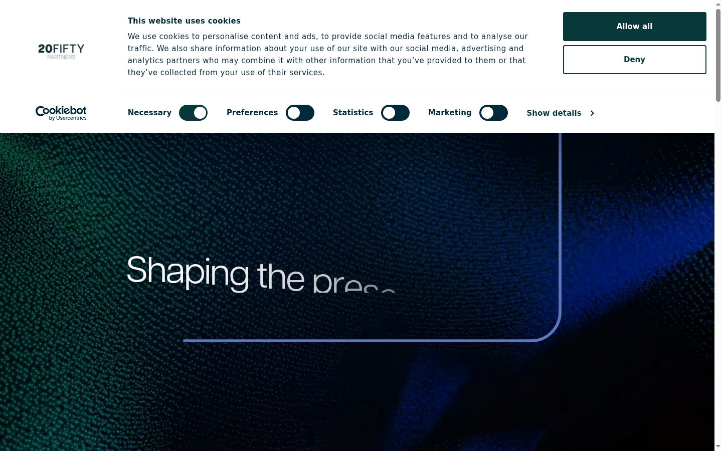 Screenshot of the consent banner shown before any interaction