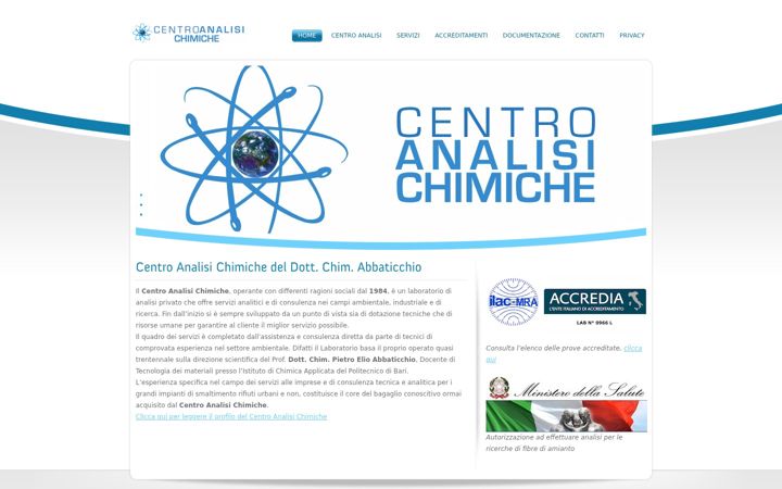 Screenshot of centroanalisichimiche.com