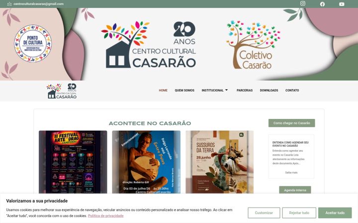 Screenshot stránky centroculturalcasarao.com.br