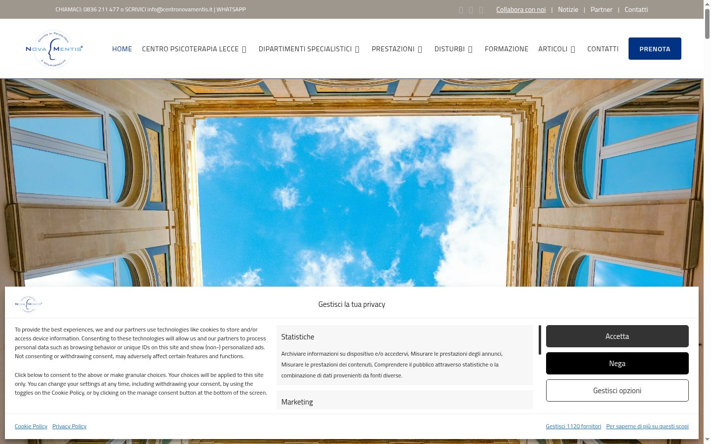 Screenshot del banner di consenso mostrato prima di qualsiasi interazione