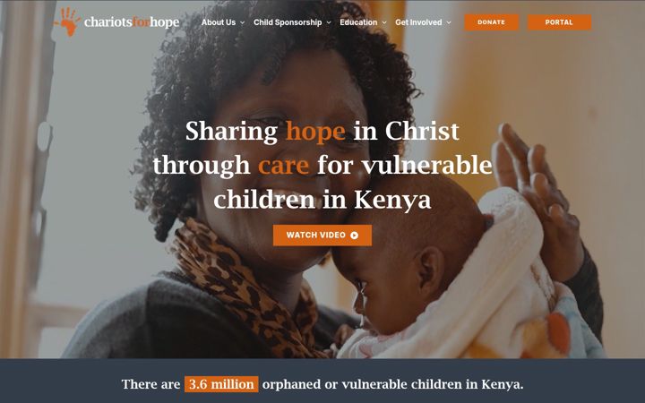 Snímek obrazovky chariotsforhope.org