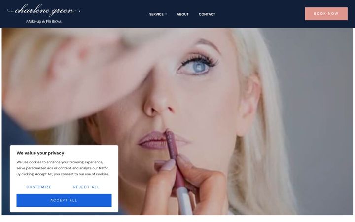 Screenshot of charlenegreen-makeup.com