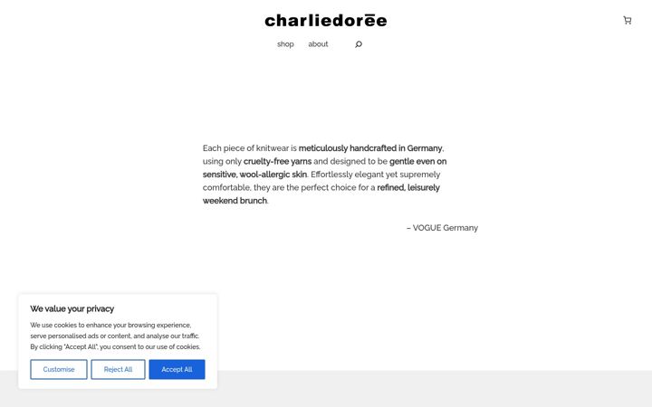 Screenshot of charliedoree.com