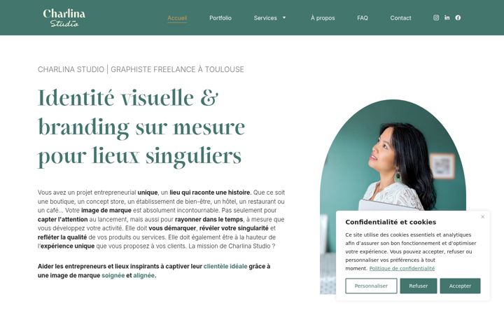 Screenshot of charlinastudio.com