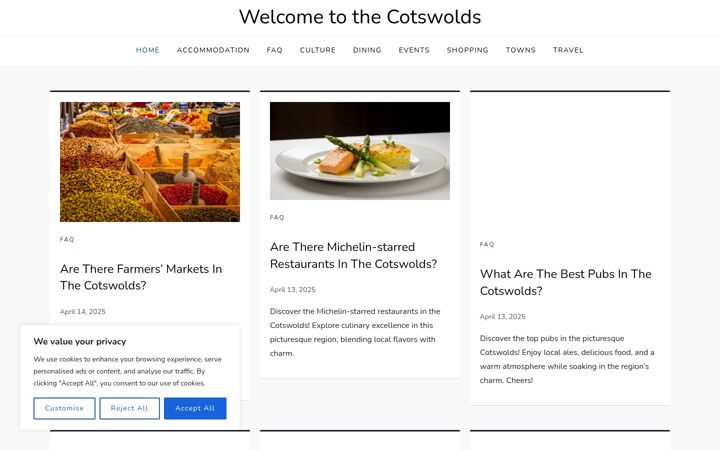 Screenshot of charmingcotswolds.com