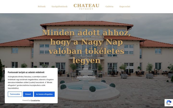 Screenshot ta' chateaupetreny.hu