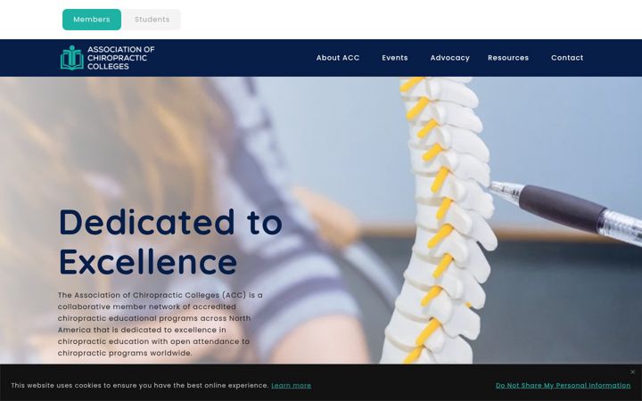 Skærmbillede af chirocolleges.org