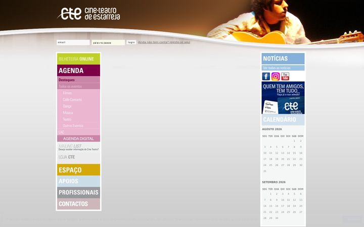 Screenshot of cineteatroestarreja.com