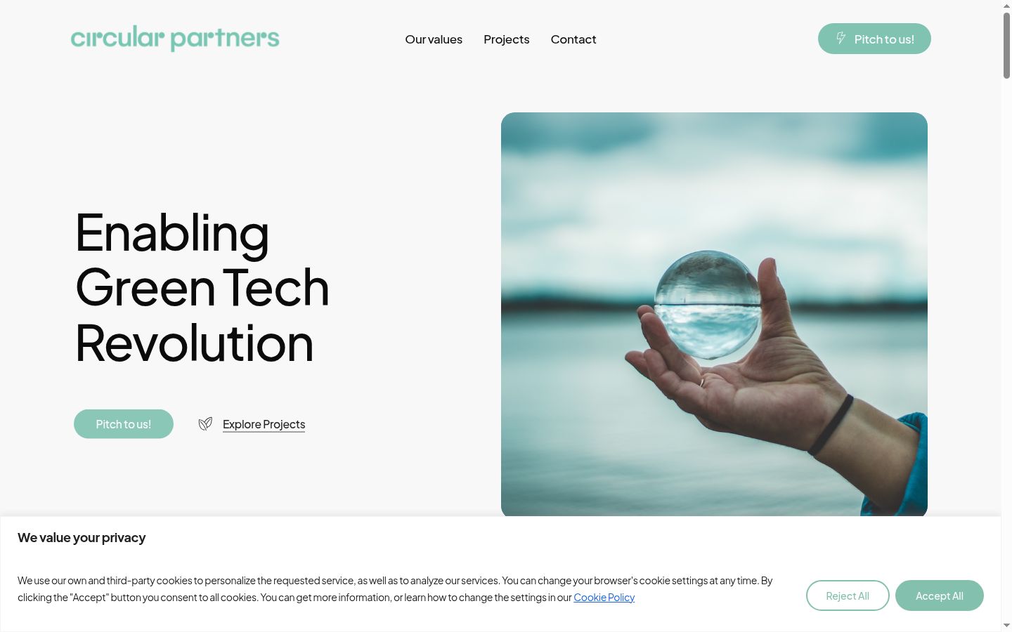 Screenshot del banner di consenso mostrato prima di qualsiasi interazione