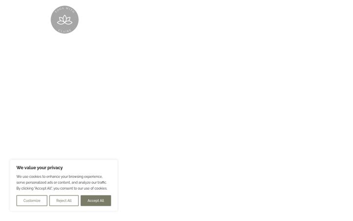 Screenshot of clairerawdenyoga.co.uk