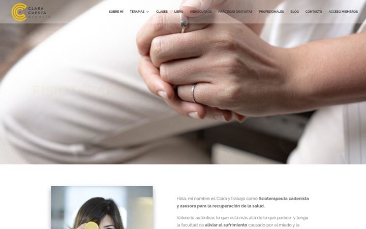Screenshot of claracuesta.com