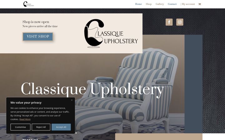 Screenshot of classiqueupholstery.com