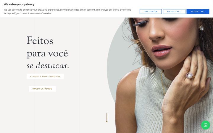 Screenshot van claudiapetrolina.com.br