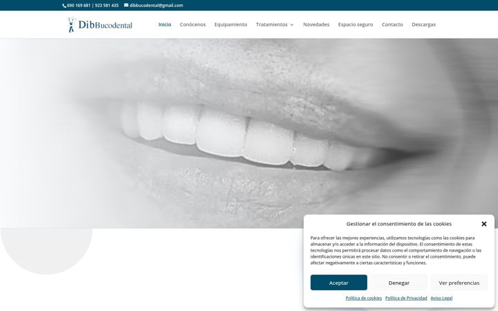 Screenshot of clinicabucodentalabraham.com