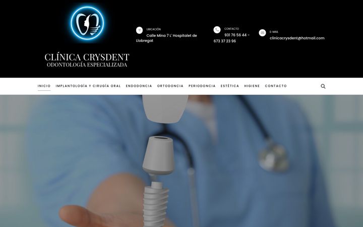 Screenshot of clinicacrysdent.com