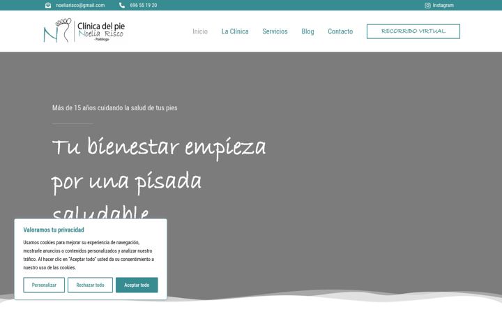 Screenshot of clinicadelpienoeliarisco.com
