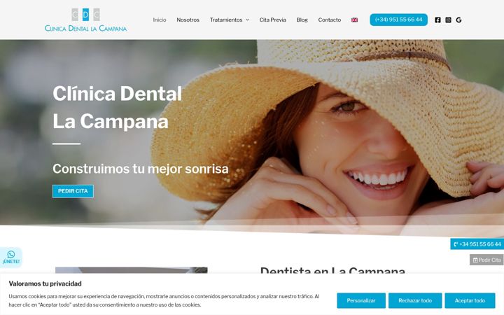 Screenshot of clinicadentalacampana.com