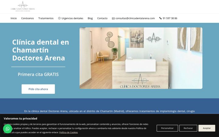Screenshot of clinicadentalarena.com
