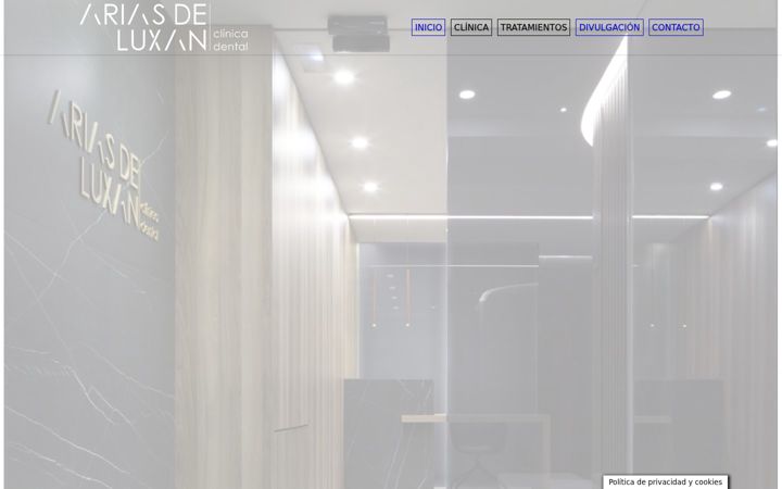 Screenshot of clinicadentalariasdeluxan.es