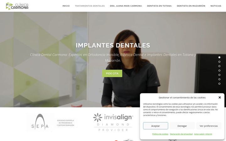 Screenshot of clinicadentalcarmona.com