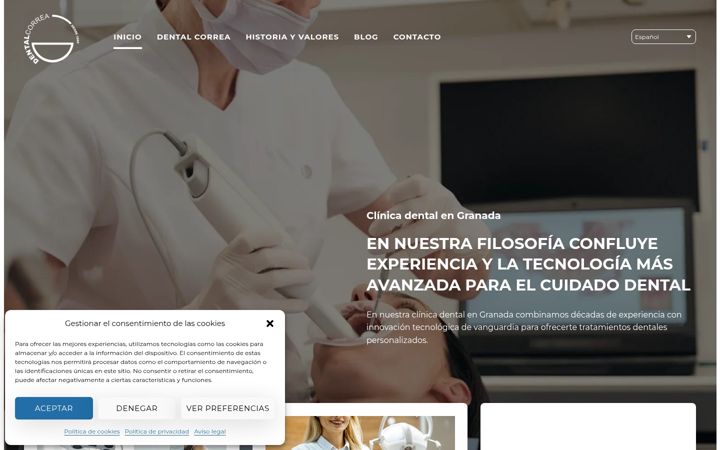 Screenshot of clinicadentalcorrea.com