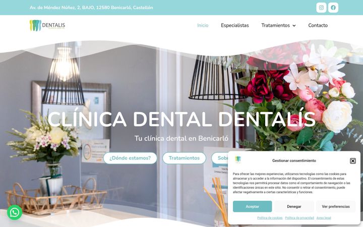 Screenshot of clinicadentaldentalis.com
