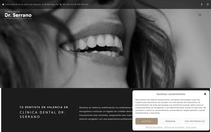 Screenshot of clinicadentaldrserrano.com
