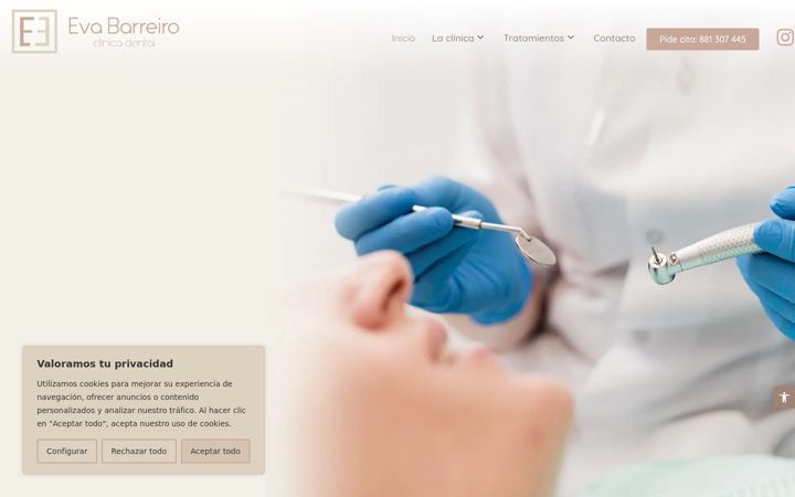 Screenshot of clinicadentalevabarreiro.com