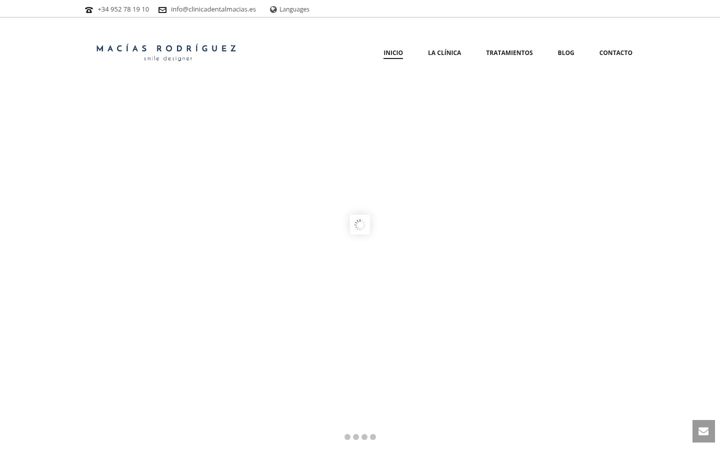 Screenshot of clinicadentalmacias.es