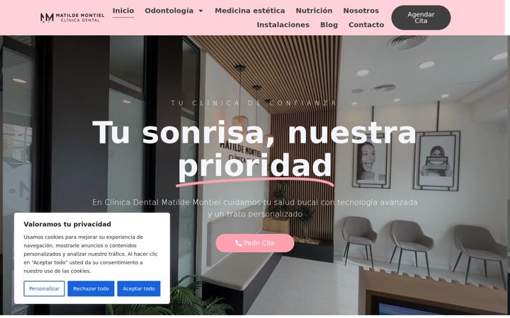 Screenshot of clinicadentalmatildemontiel.com