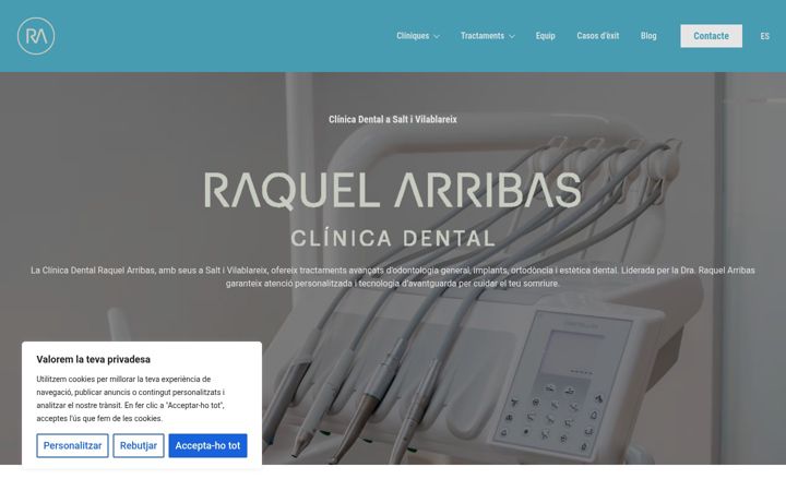 Screenshot of clinicadentalraquelarribas.com