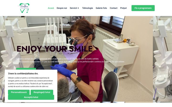 Screenshot van clinicadenttara.ro