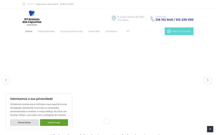 Screenshot of clinicadoscapuchos.com